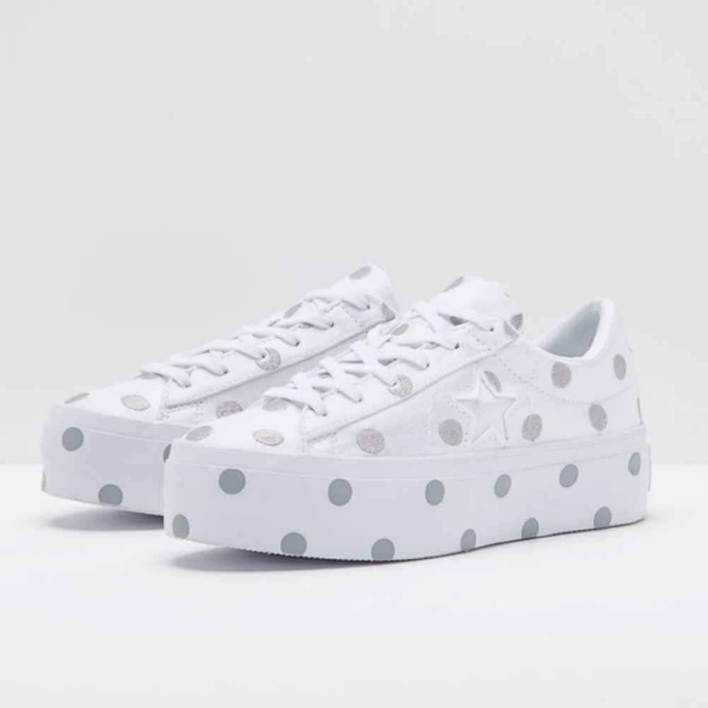 BNIB Converse One-Star Platform Polka Dot Sneaker (Ltd. Ed.) - Picture 1 of 4